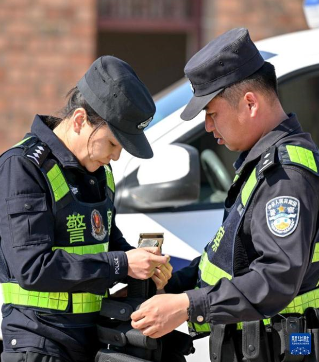 【奋斗者 正青春】网络中国节·七夕|漫漫前路 幸好有你 【奋斗者 正青春】网络中国节·七夕|漫漫前路 幸好有你